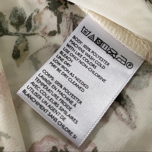 UO | Kimchi Blue | Olivia Floral Tie Neck Blouse - Picture 10 of 12